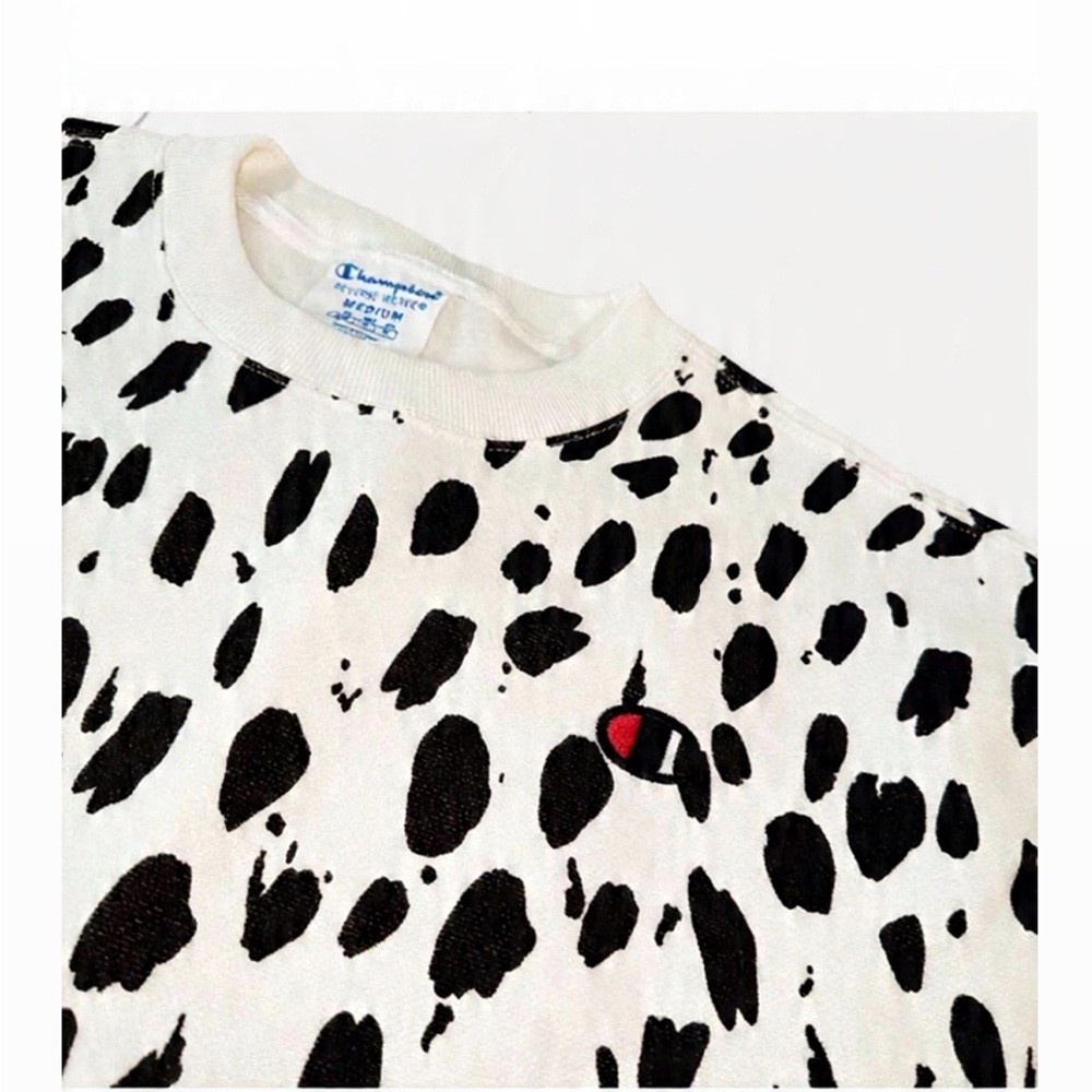 NWOT Champion Cow Print Cropped Raw Edge Crewneck Sweater Sz M - Picture 6 of 6